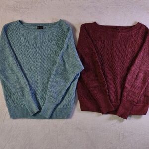 Nicole Miller Blue And Maroon Knit Sweaters, Scoop Neck, Beautiful Knit Pattern